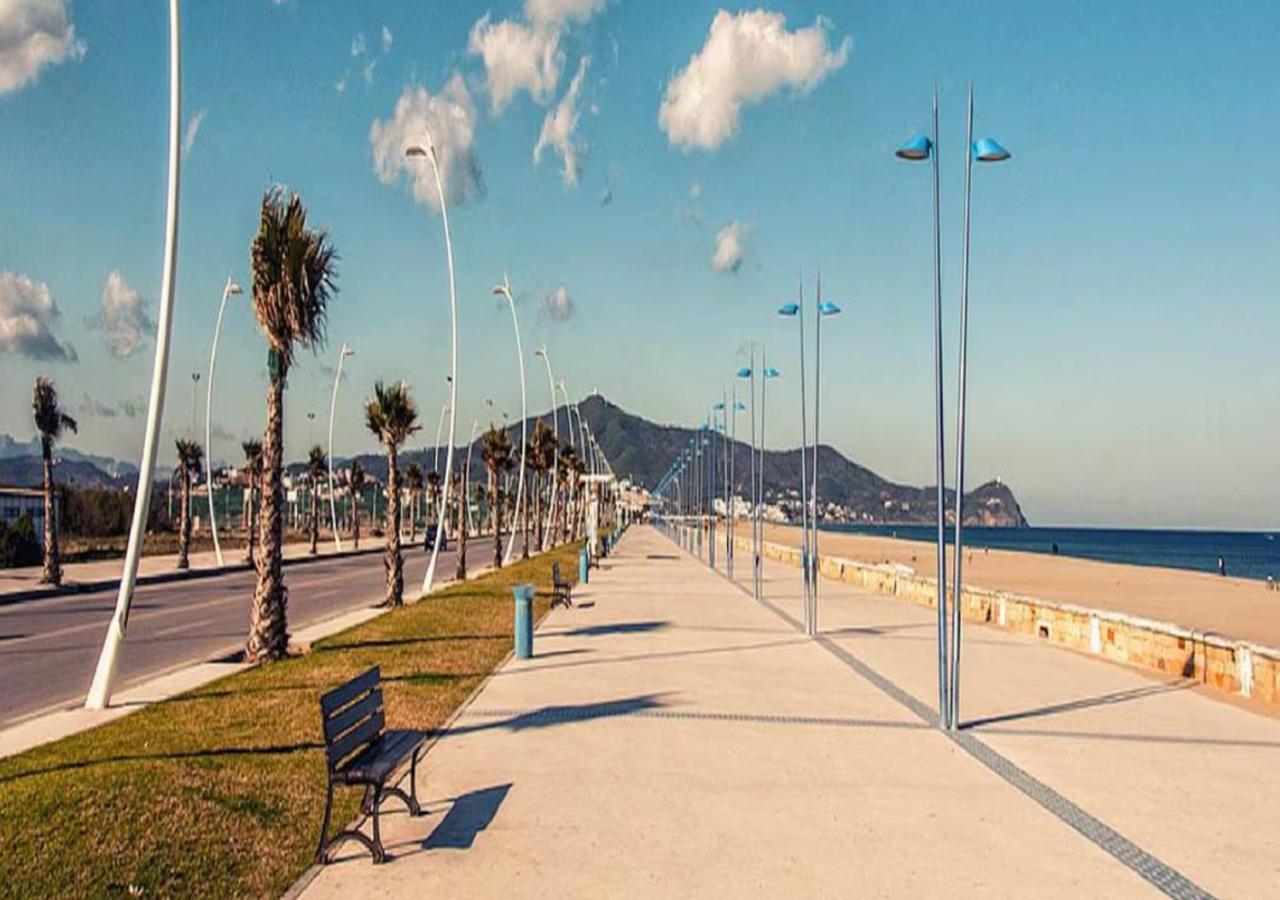 Appartement Martil 3 Chambres Proche De Centre Ville 5Mn A Pied Et La Plage 10Mn A Pied Et 10Mn De Aeroport Tetouan En Voiture 외부 사진
